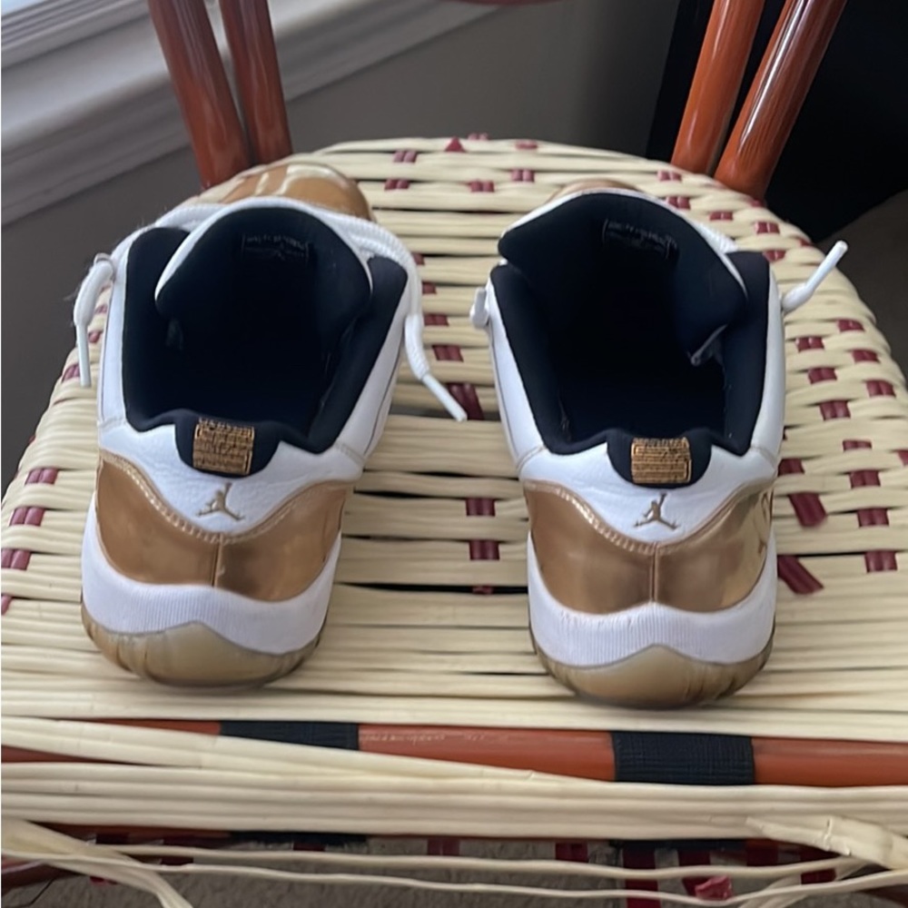 Retro Air Jordan 11 Closing Ceremony - Picture 5 of 5